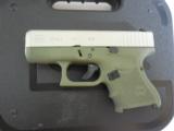 GLOCK
Gen 4 - G-26
USA
(Davidson Special Edition) Cerakote
Forest
Green
9 - MM,
3 -
MAGS,
3.42"
BARREL,
FACTORY
NEW
IN
BOX - 14 of 24