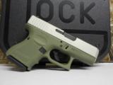 GLOCK
Gen 4 - G-26
USA
(Davidson Special Edition) Cerakote
Forest
Green
9 - MM,
3 -
MAGS,
3.42"
BARREL,
FACTORY
NEW
IN
BOX - 11 of 24