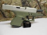 GLOCK
Gen 4 - G-26
USA
(Davidson Special Edition) Cerakote
Forest
Green
9 - MM,
3 -
MAGS,
3.42"
BARREL,
FACTORY
NEW
IN
BOX - 4 of 24