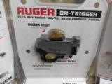 RUGER
BX - TRIGGER,
2.75 LBS
PULL,
NEW
DROP
IN
TRIGGER
FOR
ALL
RUGER
10 / 22
AND
RUGER
CHARGERS
N.I.B. - 1 of 13