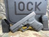 GLOCK
GL30S,
SLIM,
SUBCOMPACT,
10
ROUND
MAGS,
3.77"
BARREL,
45
A C P,
FACTORY
NEW
IN
BOX
- 5 of 19