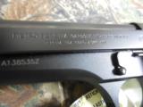 BERETTA
ITALY
92-FS,
9-MM,
TWO - 15
ROUND
MAGAZINES.
3 DOT WHITE
SIGHTS,
AMBIDEXTRDUS
SAFETY,
FACTORY
NEW
IN
BOX - 7 of 25