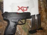 SPRINGFIELD
XDE - 45
ACP,
3.3"
BARREL,
2 - MAGAZINES,
1-7 & 1-6 ROUND,
RED
FIBER
OPTIC
FRONT
SIGHT
2
WHITE
DOT
REAR.
FACTORY - 4 of 20