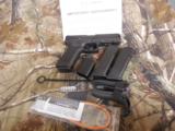 GLOCK
G17
GEN
5,
9 - MM,
17+1 ROUND
MAG,
3- MAGAZINES,
NIGHT
SIGHTS,
Grips: Black Interchangeable Backstrap,
FACTORY
NEW
IN
BOX !!!!! - 4 of 23