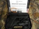 GLOCK
G17
GEN
5,
9 - MM,
17+1 ROUND
MAG,
3- MAGAZINES,
NIGHT
SIGHTS,
Grips: Black Interchangeable Backstrap,
FACTORY
NEW
IN
BOX !!!!! - 3 of 23