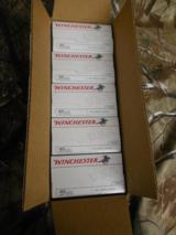 WINCHESTER
45 ACP
230
GRAIN,
FMJ,
BRASS
CASSES, 100 ROUND
BAXES,
835
F.P.S.,
ENERGY
356,
NEW
IN
BOX - 2 of 20