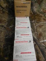 WINCHESTER
45 ACP
230
GRAIN,
200
RD.
BOXES,
FMJ,
BRASS
CASSES,
835
F.P.S.,
ENERGY
356,
NEW
IN
BOX - 1 of 14
