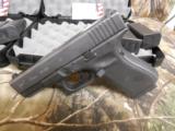 GLOCK
G-23,
GEN - 4,
40 S&W
PREOWNED,
EXCELLENT
CONDITION,
3 - 13
ROUND
MAGAZINES,
NIGHT
SIGHTS,
HARD
PLASTIC
CASE - 16 of 23