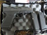 GLOCK
G-23,
GEN - 4,
40 S&W
PREOWNED,
EXCELLENT
CONDITION,
3 - 13
ROUND
MAGAZINES,
NIGHT
SIGHTS,
HARD
PLASTIC
CASE - 2 of 23