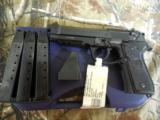 BERETTA
96 A1,
USA,
Single / Double 40
S& W,
4.9" BARREL, 3 -12+1 RD.
MAGAZINES, Black Synthetic Grip Black Bruniton
FACTORY NEW
IN
BOX - 17 of 25