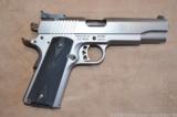 RUGER
SR 1911,
10-MM,
S / S,
5"
Stainless
Bull
Barrel,,
2 -8+1
ROUND
MAGAZINES,
Bomar
Style
Adjustable
Sights,
FACTORY
NEW
IN - 6 of 13