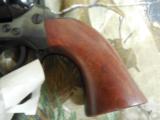 TRADITIONS
1873
REWHIDE
COMO
22 / 22 MAGNUM,
2 - 10
ROUND
CYLINDERS
INCLUDED,
5.5"
BARREL,
RED
WALNUT
GRIPS,
FACTORY
NEW
IN
BOX. - 7 of 19