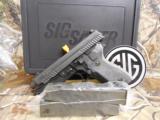 SIG
SAUER
P229
9MM
CLASSIC
CARRY,
3.9"
BARREL,
SIGLITE,
3-13+1
RIUND
MAGAZINES,
NIGHT
SIGHTS,
G10
(TALO)
NEW
IN
BOX - 4 of 25