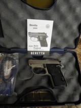 Beretta,
# 3032,
Tomcat
32
ACP,
2.4"
BARREL, 7+1 RDS.,
Black
Synthetic
Grip, Stainless
Steel, Thumb
Safety, FACTORY NEW IN BOX !!!! - 24 of 24