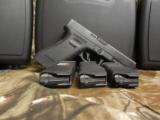 GLOCK
G-31,
NIGHT
SIGHTS,
PREOWNED,
EXCELLENT
CONDITION,
357
SIG,
3 -15
ROUND
MAGAZINES,
HARD
CASE, - 5 of 25