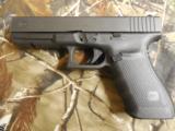 GLOCK
G-21 GEN-4,
PRE OWNED, BUT AS CLOSE TO NEW THAT YOU CAN GET WITH ALL ORIGINAL EVERYTHING & CASE, - 8 of 24