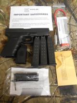 GLOCK
G-21 GEN-4,
PRE OWNED, BUT AS CLOSE TO NEW THAT YOU CAN GET WITH ALL ORIGINAL EVERYTHING & CASE, - 2 of 24