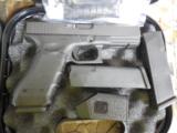 GLOCK
G-22,
GEN - 4,
40 S&W
PREOWNED,
EXCELLENT
CONDITION,
3 - 15
ROUND
MAGAZINES,
NIGHT
SIGHTS,
HARD
PLASTIC
CASE - 3 of 20