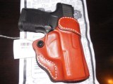 HOLSTER,
DESANTIS CRISS-CROSS HOLSTER
OR
RIGHT
SIDE LEATHER
SIG P365
TAN,
FACTORY
NEW
IN
BOX. - 4 of 11