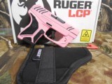 RUGER
LCP II,
WITH
VIRIDIAN
RED
LASER, &
CARRING
POUCH,
380
ACP,
PINK / BLACK
CUSTOM
CERAKOTING,
6+1
ROUND
MAGAZINE,
NEW
IN
BOX. - 4 of 20