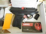 Ruger
EC9s,
Standard Double,
9 mm Luger,
3.12"
BARREL, 7+1
ROUND
MAGAZINE,
Black
Polyme r Grip / Frame
Grip
Black,
FACTORY
NEW
IN - 2 of 20