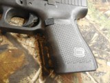 GLOCK
G-23,
GEN - 4,
40 S&W
PREOWNED,
LIKE
NEW
CONDITION,
3 - 13
ROUND
MAGAZINES,
NIGHT
SIGHTS,
HARD
PLASTIC
CASE - 13 of 21