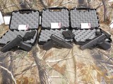 GLOCK
G-23,
GEN - 3,
40 S&W
PREOWNED,
EXCELLENT
CONDITION,
3 - 13
ROUND
MAGAZINES,
WHITE
OUT LINE
SIGHTS,
GLOCK
PLASTIC
CASE - 12 of 22
