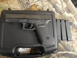 GLOCK
G-21,
GEN - 3,
45 ACP,
PREOWNED,
EXCELLENT
CONDITION,
3 - 15
ROUND
MAGAZINES,
NIGHT
SIGHTS,
HARD
PLASTIC
CASE - 10 of 17