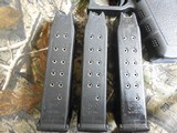 GLOCK
G-21,
GEN - 3,
45 ACP,
PREOWNED,
VERY,VERY GOOD +
CONDITION,
3 - 15
ROUND
MAGAZINES,
NIGHT
SIGHTS,
HARD
PLASTIC
CASE - 11 of 20