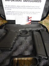 GLOCK
G-21,
GEN - 3,
45 ACP,
PREOWNED,
EXCELLENT
CONDITION,
ALMOST
NEW, 3 -15
ROUND
MAGAZINES,
NIGHT
SIGHTS, WITH
GLOCK CASE, PAPER WORK - 1 of 24