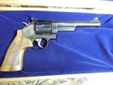 SMITH & WESSON,
DIRTY
HARRY,
MODLE
29-10,
44
MAGNUM,
COCOBOLO WOOD
GRIPS,
6.5"
BARREL ,COMES
WITH Wooden Display Case,
FACTORY
NEW I - 16 of 25