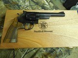 SMITH & WESSON,
DIRTY
HARRY,
MODLE
29-10,
44
MAGNUM,
COCOBOLO WOOD
GRIPS,
6.5"
BARREL ,COMES
WITH Wooden Display Case,
FACTORY
NEW I - 19 of 25