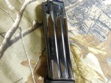 ARMSCOR
(ROCK ISLAND)
TOP-QUALITY,
1911 A2 FS, 10-MM / 40S&W,
16
RD.
MAGAZINES,
BLUED
STEEL,
FACTORY
NIW
IN
BOX - 3 of 11