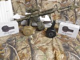 AR-15,
50 - ROUND
DRUMS,
IVER
JOHNSON,
223 / 5.56
NATO,
BLACK,
TAN,
OD
GREEN.
FACTORY
NEW
IN
BOX !!!!! - 9 of 20