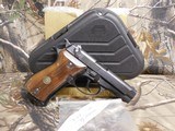 BROWNING
BDA,
.380
ACP
13 + 1
ROUND
MAGAZINE,
THUMB
SAFETY,
MADE
IN
1981,
WOOD
GRIPS,
EXCELLENT
CONDITION, - 4 of 23
