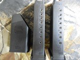 GLOCK
G-43X,
9-MM,
2- 10 + 1
ROUND
MAGAZINES,
SILVER
SLIDE,
BLACK
FRAME,
WHITH
COMBAT
SIGHTS,
FACTORY
NEW
IN
BOX .. - 14 of 25
