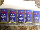 CCI
AMMO
STINGER
.22 L.R. 1,640 F. P. S.
Muzzle
Energy: 191 ft lbs.
32 GR. J.H.P. 50-PACK,
FACTORY
NEW
IN
BOX...( THE BEST ) - 11 of 21