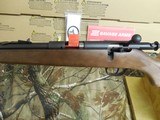 SAVAGE22-L.R.,MARKII,BOLTACTION,LEFTHANDED,# 50701,10 + 1ROUNDMAGAZINE,WALNUTWOODSTOCK,FACTORYNEWINBOX. - 4 of 21