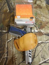 HOLSTERS,
BULLDOG,
LEATHER,
TAN,
SMALL,
MEDIUM,
&
LARGE.
HOLSTERS,
MOLDED
HOLSTERS,
ALL
THE
SAME
PRICE.
NEW
IN
BOX - 13 of 22
