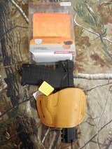 HOLSTERS,
BULLDOG,
LEATHER,
TAN,
SMALL,
MEDIUM,
&
LARGE.
HOLSTERS,
MOLDED
HOLSTERS,
ALL
THE
SAME
PRICE.
NEW
IN
BOX - 11 of 22