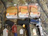 HOLSTERS,
BULLDOG,
LEATHER,
TAN,
SMALL,
MEDIUM,
&
LARGE.
HOLSTERS,
MOLDED
HOLSTERS,
ALL
THE
SAME
PRICE.
NEW
IN
BOX - 16 of 22