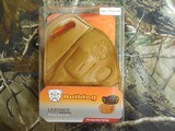 HOLSTERS,
BULLDOG,
LEATHER,
TAN,
SMALL,
MEDIUM,
&
LARGE.
HOLSTERS,
MOLDED
HOLSTERS,
ALL
THE
SAME
PRICE.
NEW
IN
BOX - 7 of 22