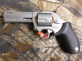 TAURUS TRACKER .44-MAGNUM,
4" BARREL, 5-SHOT,
AS
PORTED BARREL,
STAINLESS
STEEL,
RUBBER
GRIPS,
ADJUSTABLE
SIGHTS,
FACTORY
NEW
IN
BO - 6 of 20