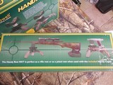 GUN
REST,
CALDWELL
HANDY
SHOOTING
REST
NXT
FRONT
BENCHREST,
FOR PISTOL
OR
RIFLE,
FACTORY
NEW
IN
BOX - 4 of 17