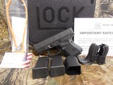 GLOCK
G-26,
GEN-4,
9-MM,
3 - 10
ROUND
MAGAZINES,
WHITE
OUTLINE
SIGHTS,
Interchangeable
Backstrap
Grip, 3.4"
BARREL
FACTORY
NEW
IN - 4 of 21