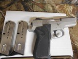 S&W
9 - MM
S / S,
MODEL 6946,
PRE-OWNED,
VERY GOOD
CONDITION,
COMBAT
SIGHTS,
3 - 13
ROUND
MAGAZINES,
3-DAY
INSPECITION
RETURN - 8 of 23