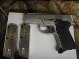 S&W
9 - MM
S / S,
MODEL 6946,
PRE-OWNED,
VERY GOOD
CONDITION,
COMBAT
SIGHTS,
3 - 13
ROUND
MAGAZINES,
3-DAY
INSPECITION
RETURN - 5 of 23
