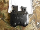 DESANTIS, DOUBLE MAGAZINE POUCH,
LEATHER,
GLOCK 42
BLACK,
HOLDS
TWO
SINGLE
MAGAZINES,
WORKS
ON
A LOT
OF
SINGLE
380
MAGS, - 7 of 14