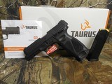 TAURUS
G3,
9-MM,
1-15 RD.
&
1-17 RD.
MAGAZINE,
COMPACT
GUN,
COMBAT
SIGHTS,
BLACK
FRAME,
UNDER-RAIL
FOR
LASER
OR
LIGHT, FACTORY NEW - 4 of 19