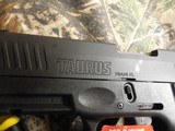 TAURUS
G3,
9-MM,
1-15 RD.
&
1-17 RD.
MAGAZINE,
COMPACT
GUN,
COMBAT
SIGHTS,
BLACK
FRAME,
UNDER-RAIL
FOR
LASER
OR
LIGHT, FACTORY NEW - 6 of 19